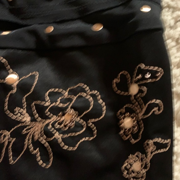 Marciano black skirt with bronze embroidered - Picture 2 of 6